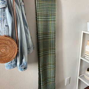 Pretty Scarf -- Plaid